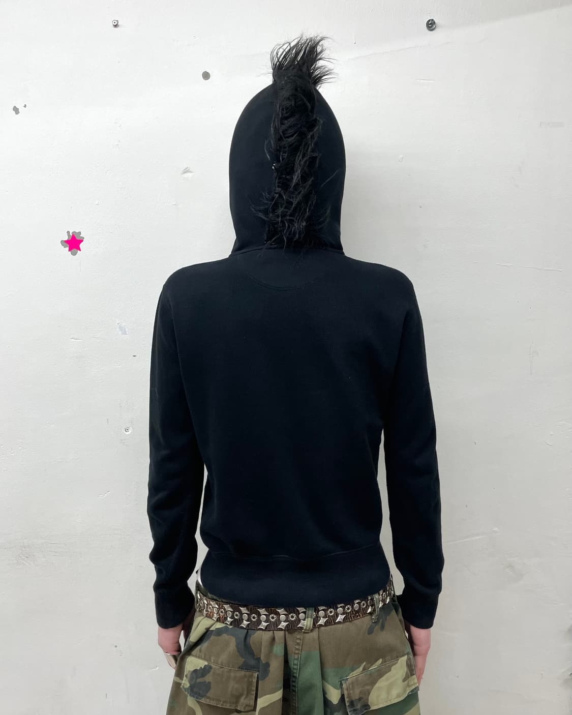 Mohawk Custom Black Hooded Zip-Up 상품이미지6