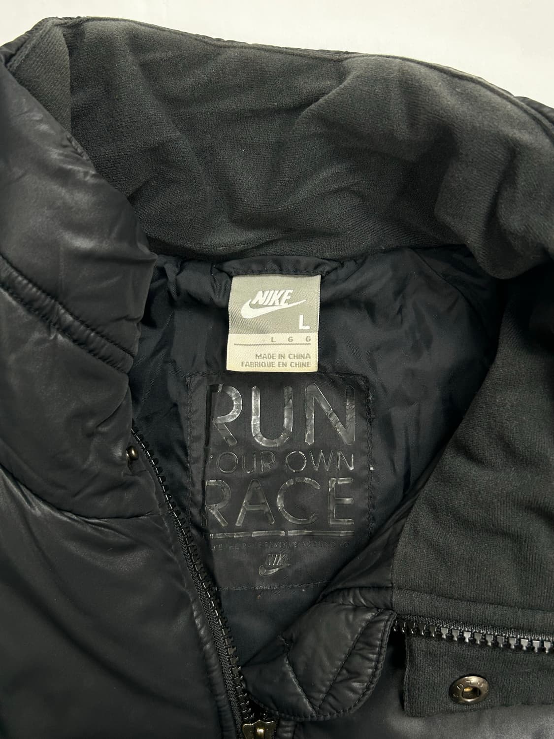 나이키 00s 블랙 유광 패딩 L 상품이미지10