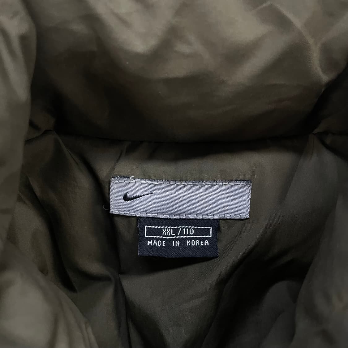 나이키 00s 스우시 덕 다운 패딩 카키 브라운 상품이미지3