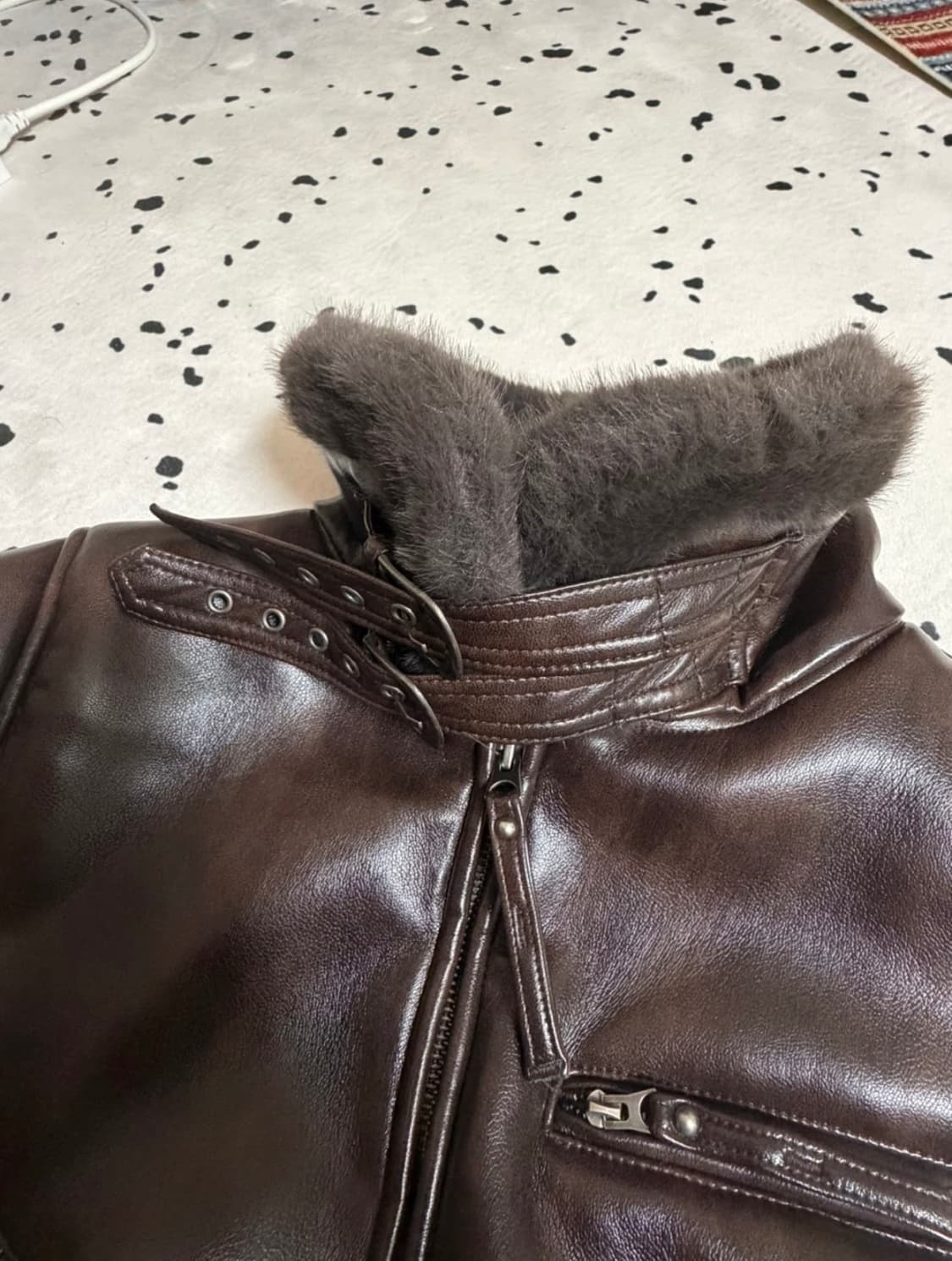 베드블러드 무스탕 브라운 상품이미지3