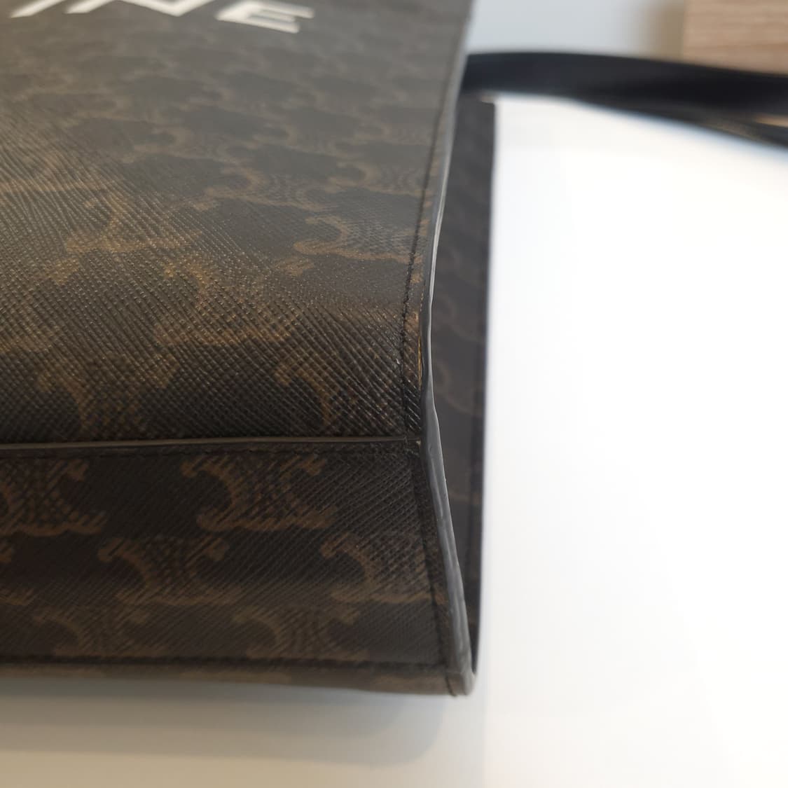 셀린느 트리오페 버티컬 카바스백 미디움 상품이미지7