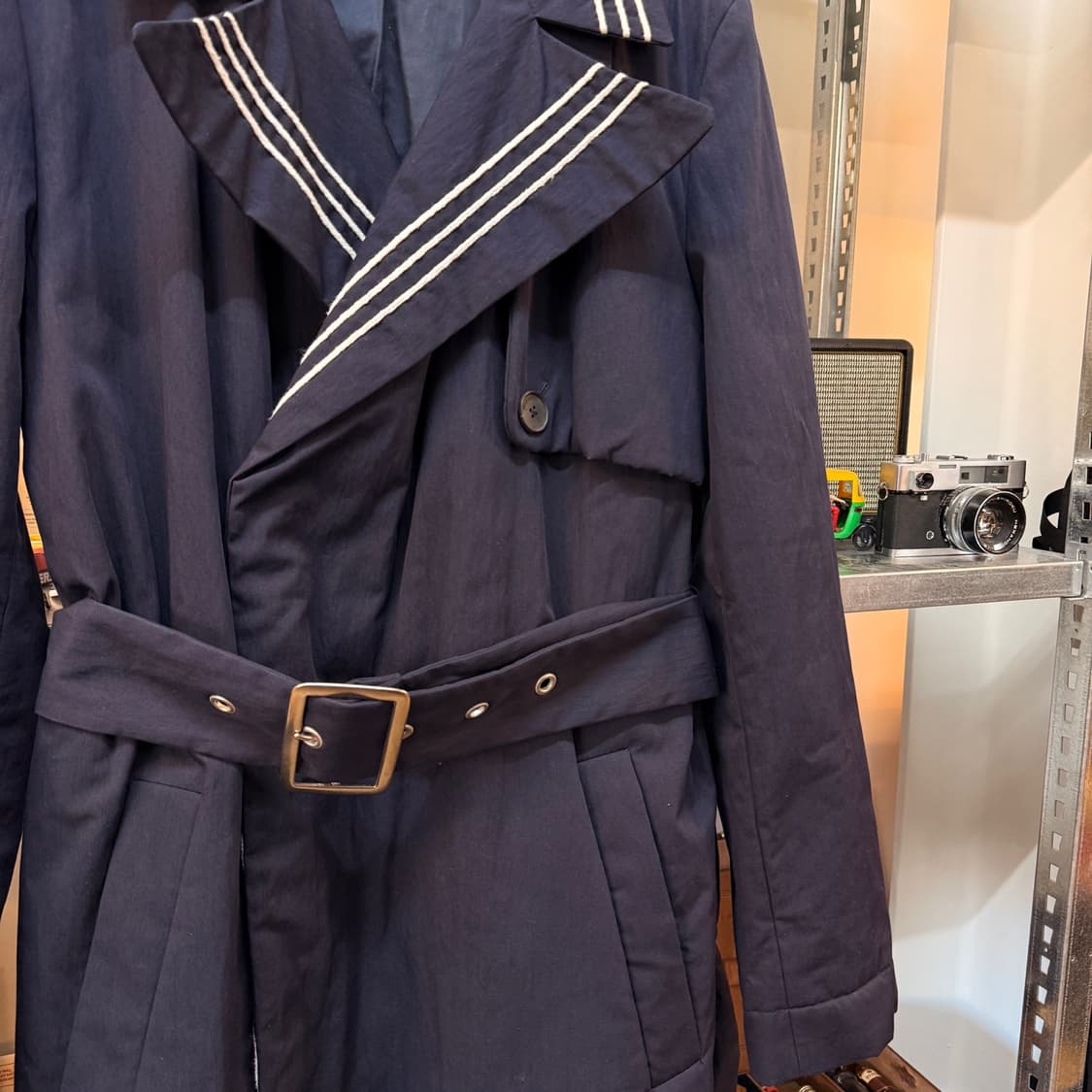 18시즌 JW 앤더슨 마린 패디드 트렌치 코트 상품이미지3