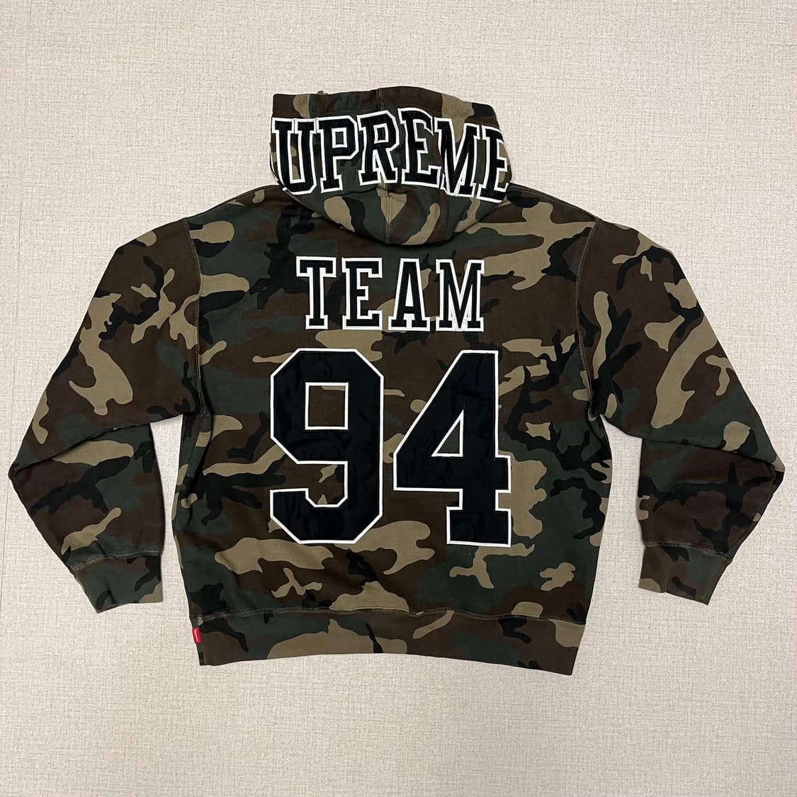 슈프림 팀 94 후드 스웨트셔츠 -25SS 상품이미지3