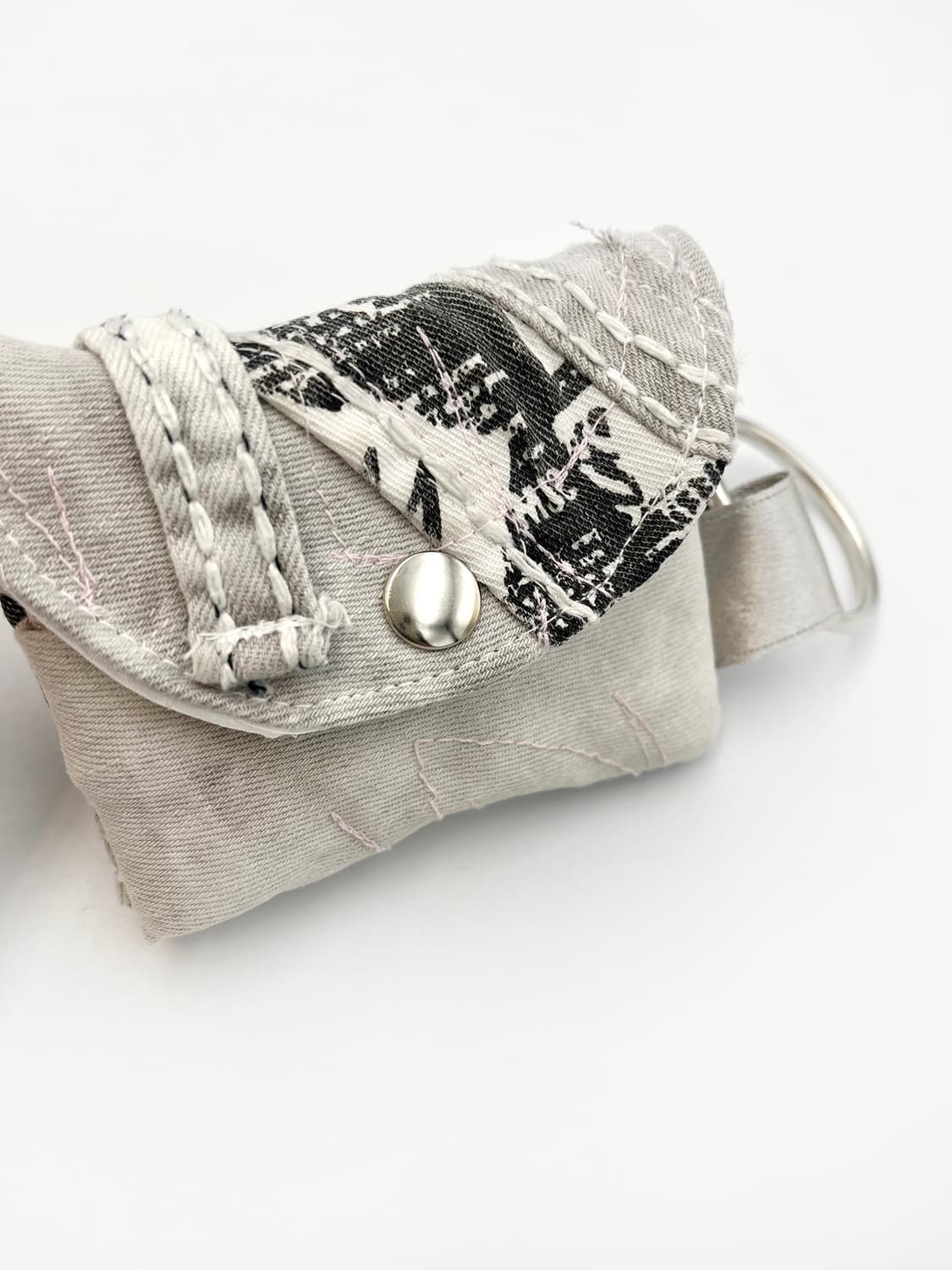 White Tomo card wallet 상품이미지3