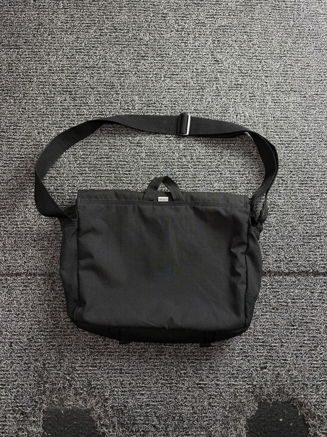 칼하트 립스탑 패치로고 크로스백 3932 상품이미지3