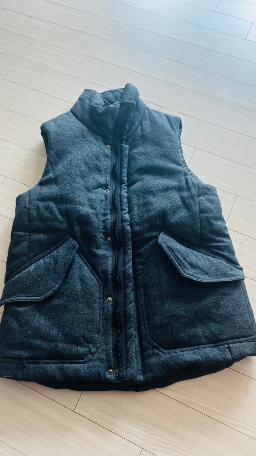 논네이티브 패딩베스트 상품이미지1