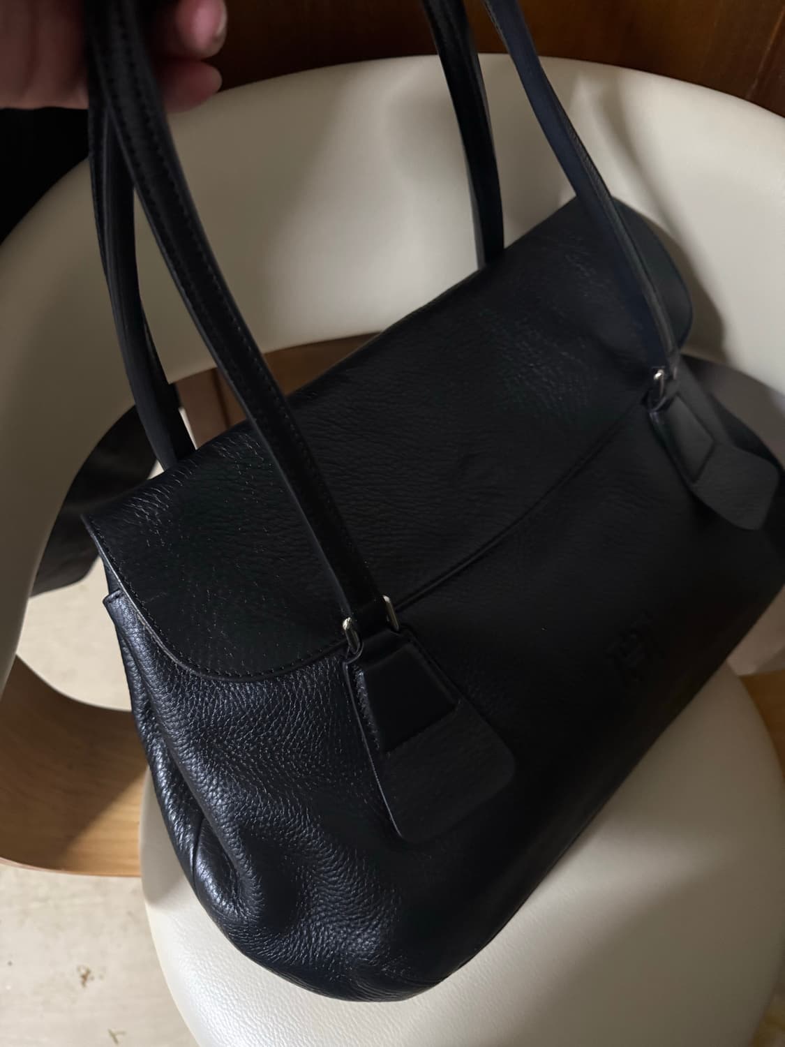 소가죽숄더가방 상품이미지3