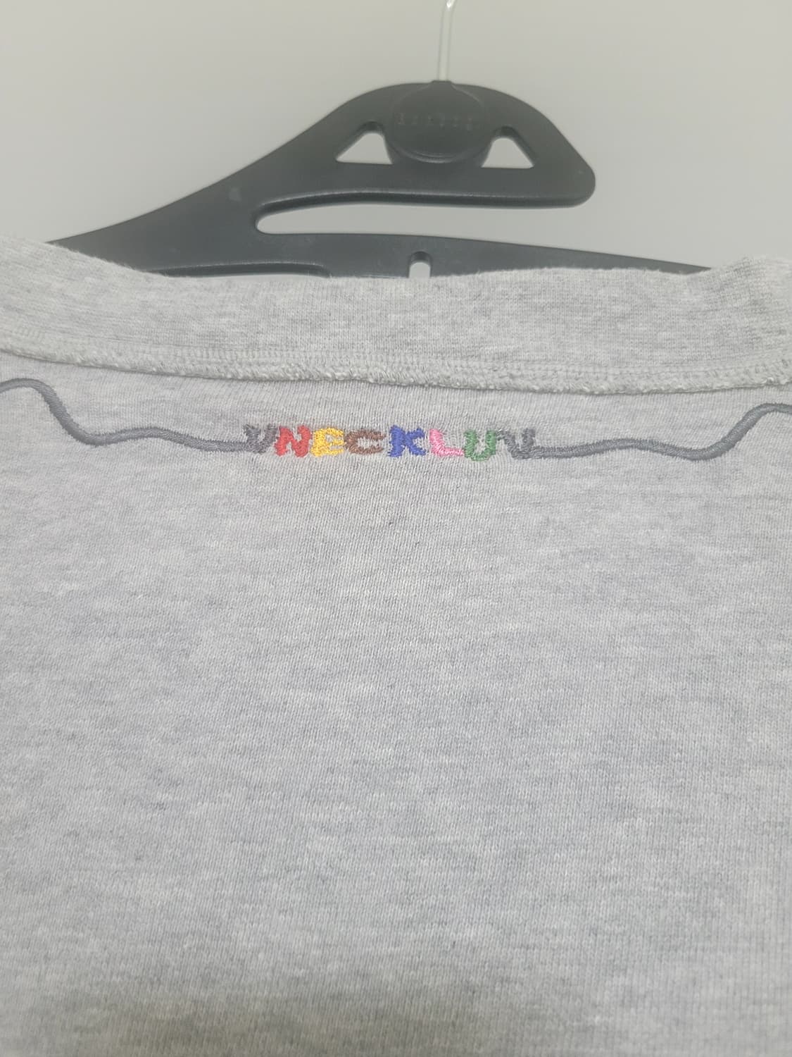 브이넥러브 맨투맨 상품이미지5