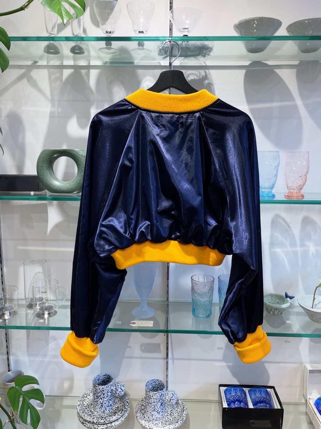 77CIRCA satin cropped jacke 상품이미지2