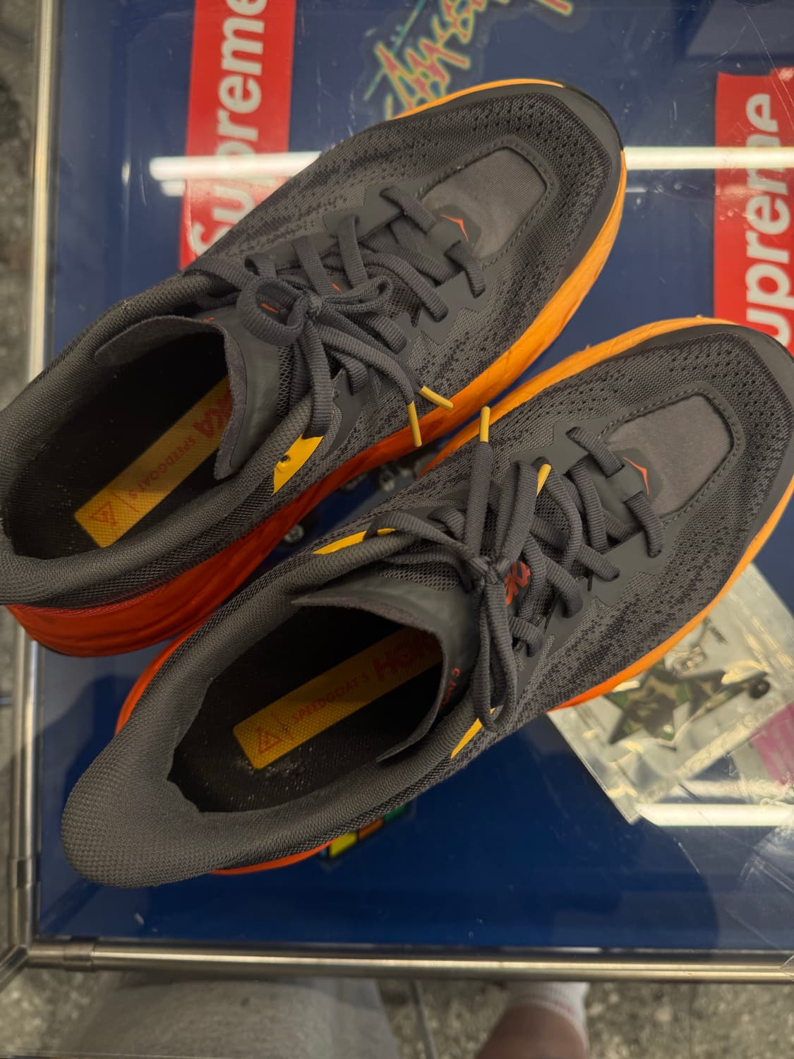 호카 스피드고트 5 플레임 처분  상품이미지2