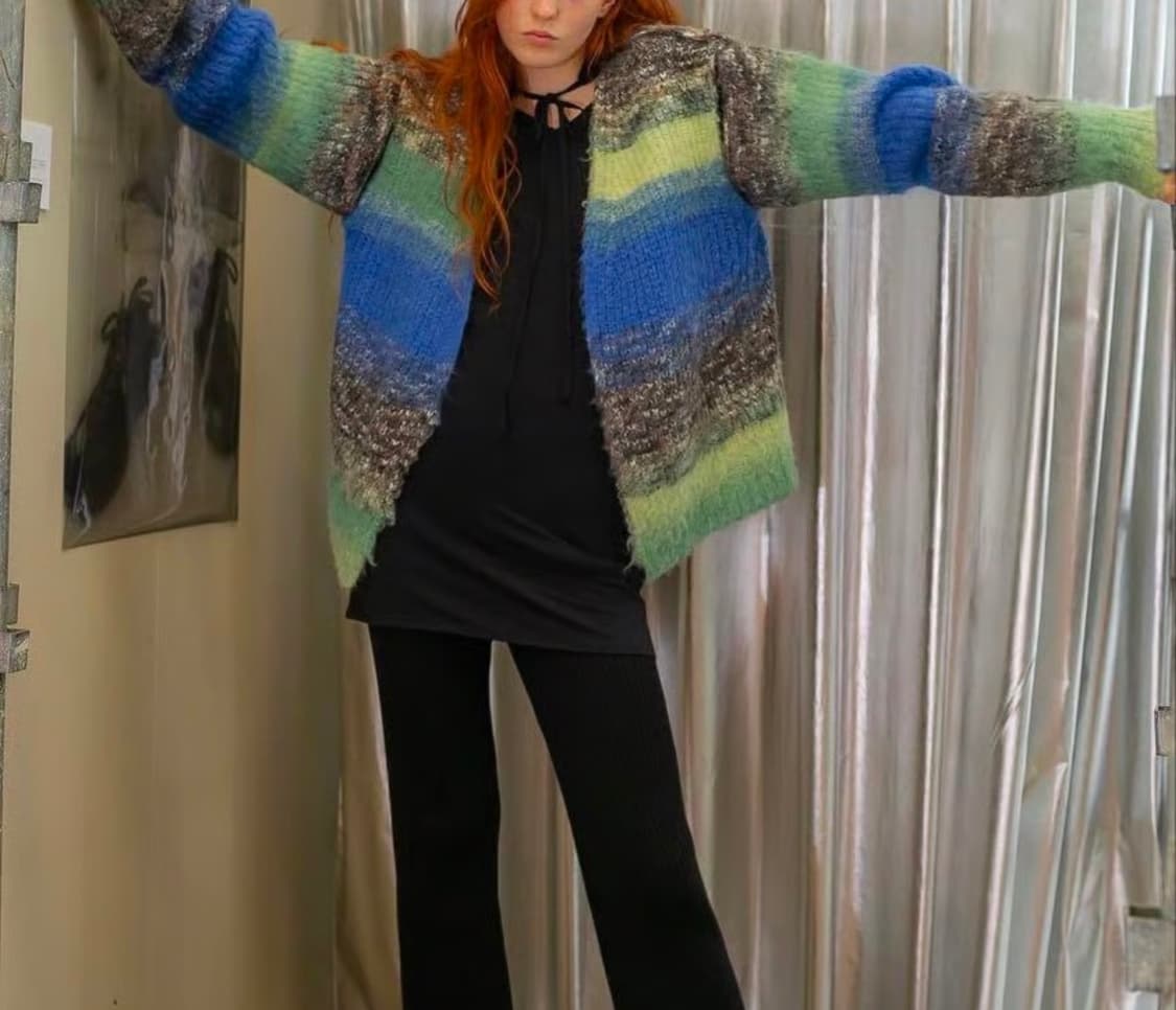 (정품/새상품) PERVERSE 퍼버즈 여성 그라데이션 와이드 가디건 상품이미지5