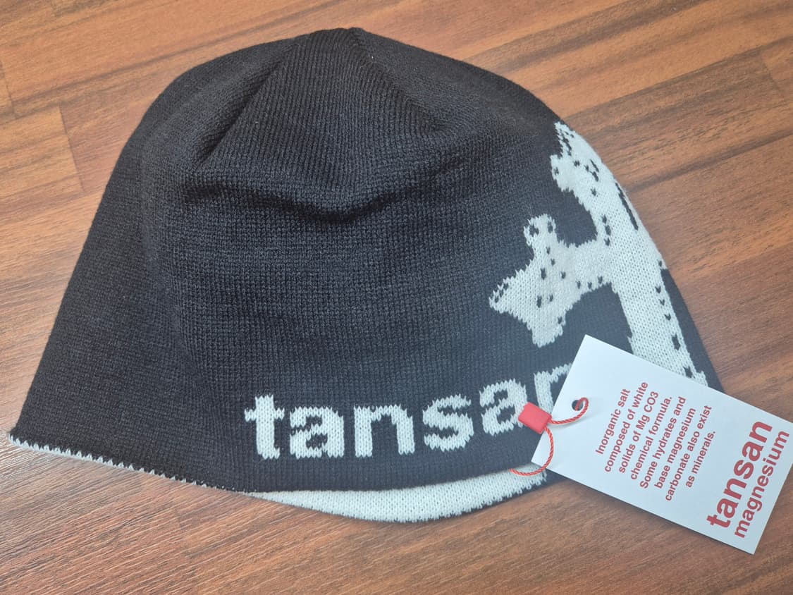 탄산마그네슘 자카드 크로스 비니 블랙 상품이미지1