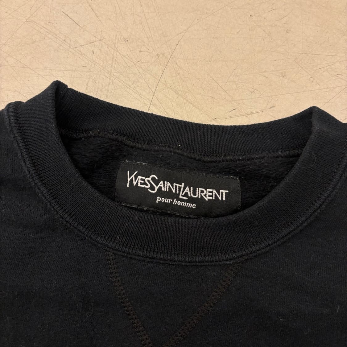 입생로랑 올드스쿨 컬러 빅로고 맨투맨 상품이미지3