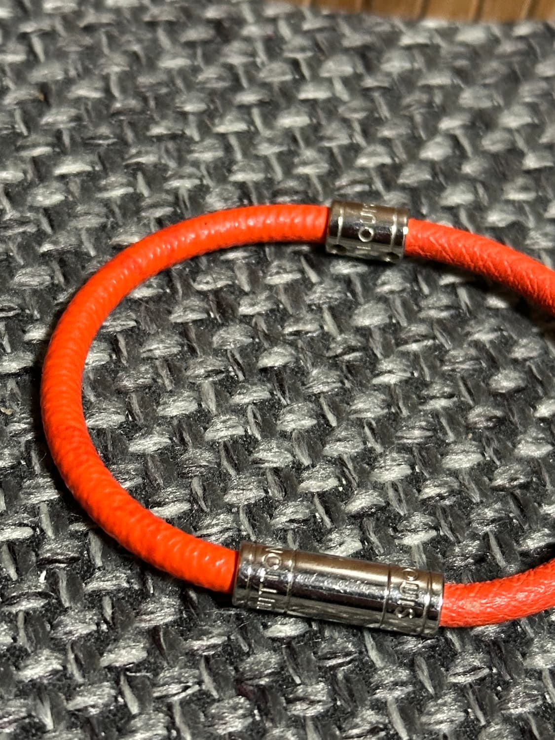 루이비통 네오 스플릿 팔찌 상품이미지2