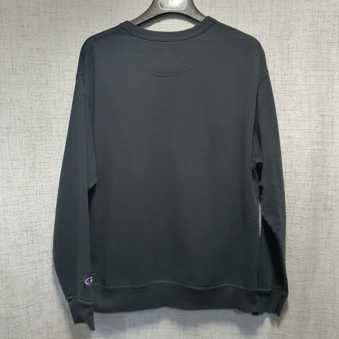 챔피온 로고 블랙  맨투맨 상품이미지2