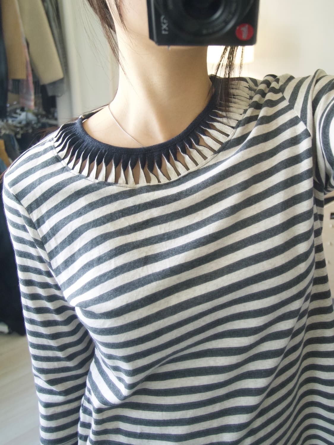 [COLORISTA] twist neck stripe sleeve 상품이미지1