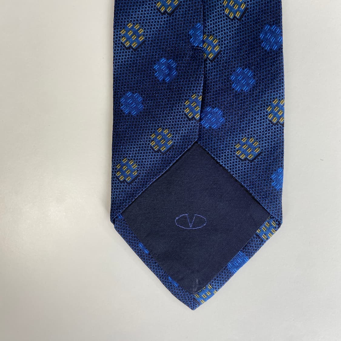 신형 발렌티노(Valentino Garavani) 정품 명품넥타이 상품이미지5