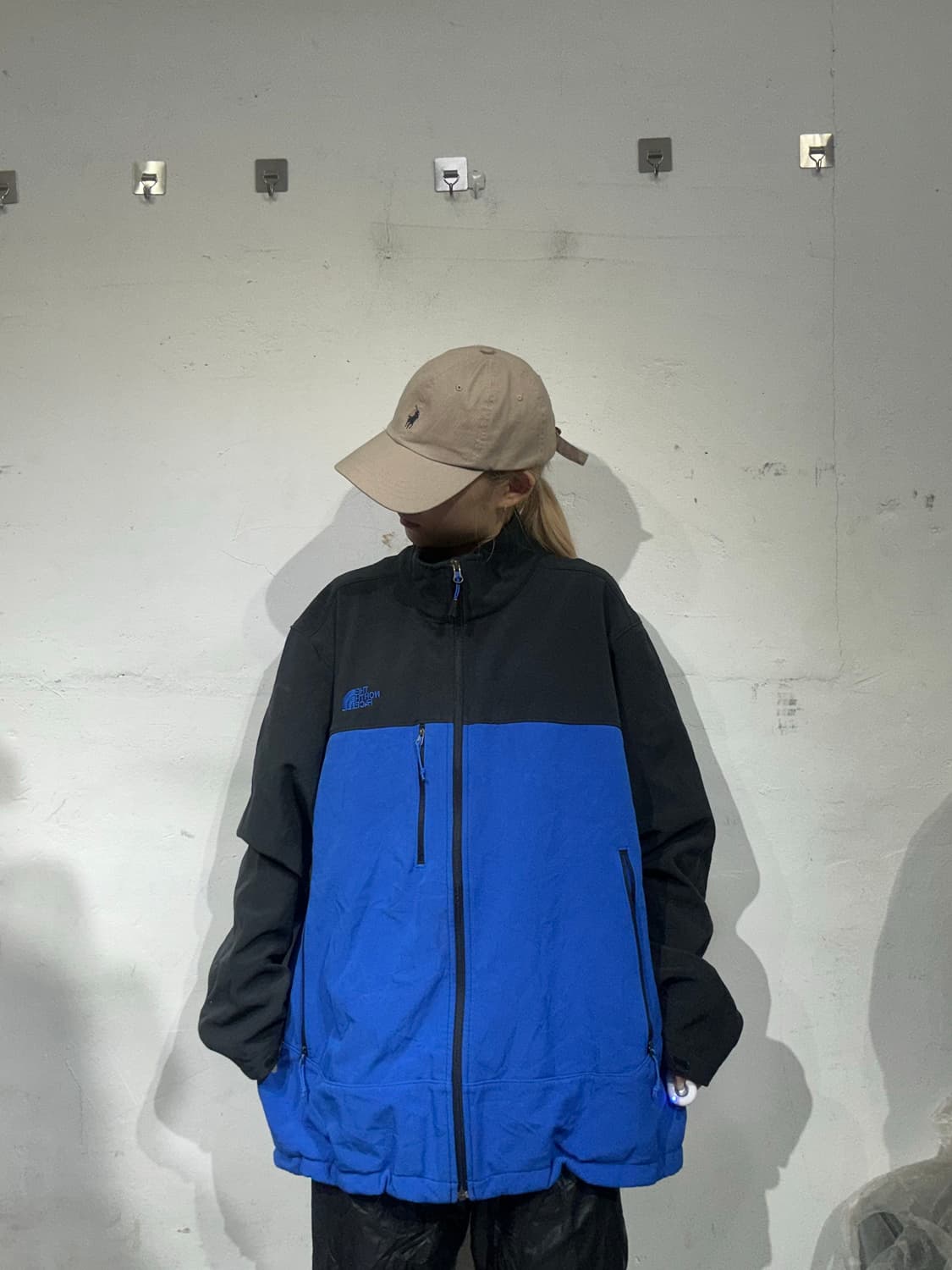 노스페이스 블랙 블루 오버핏 바람막이 자켓 XXL 상품이미지2