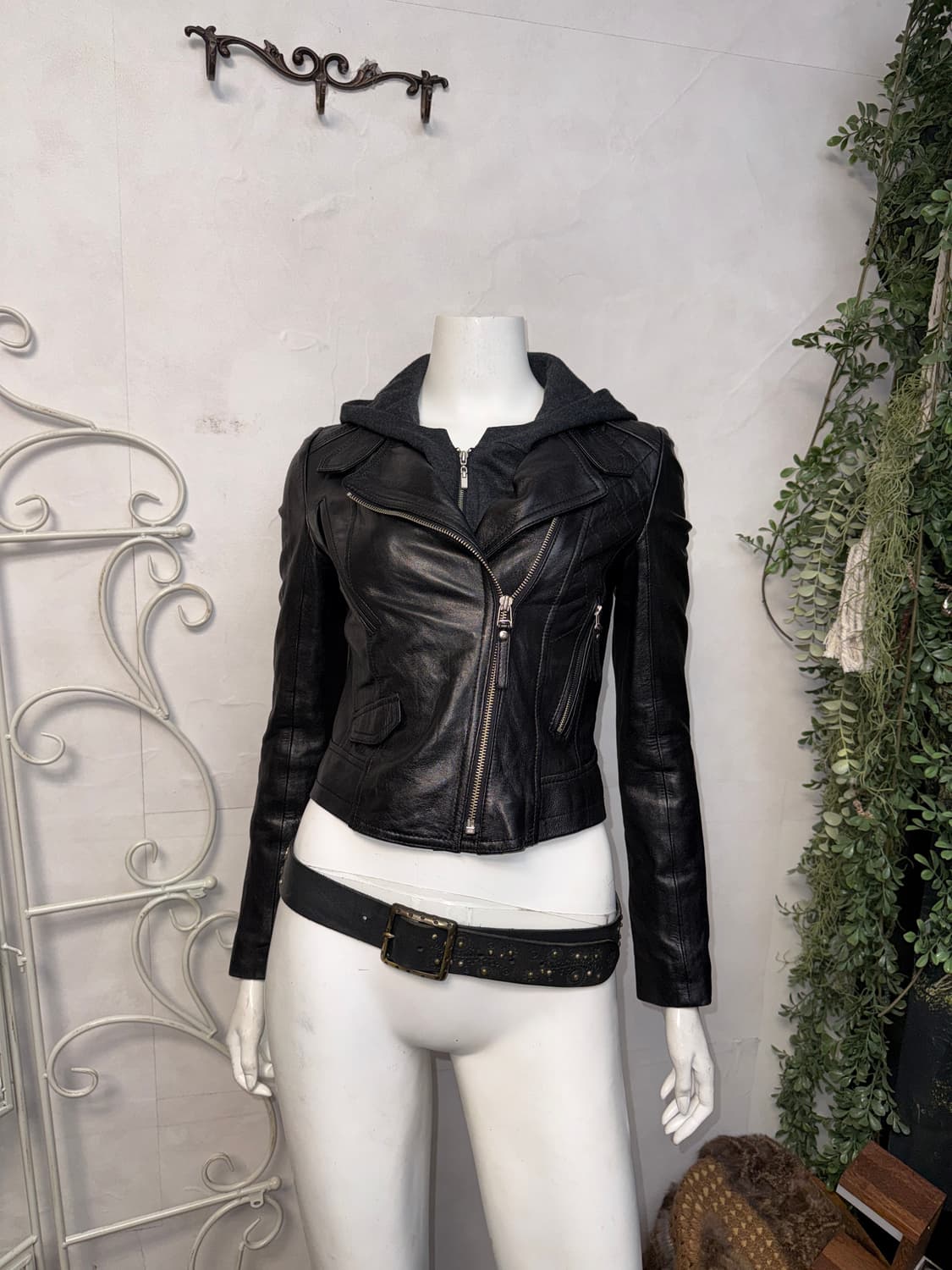 Black lamb skin hood rider jacket 상품이미지5