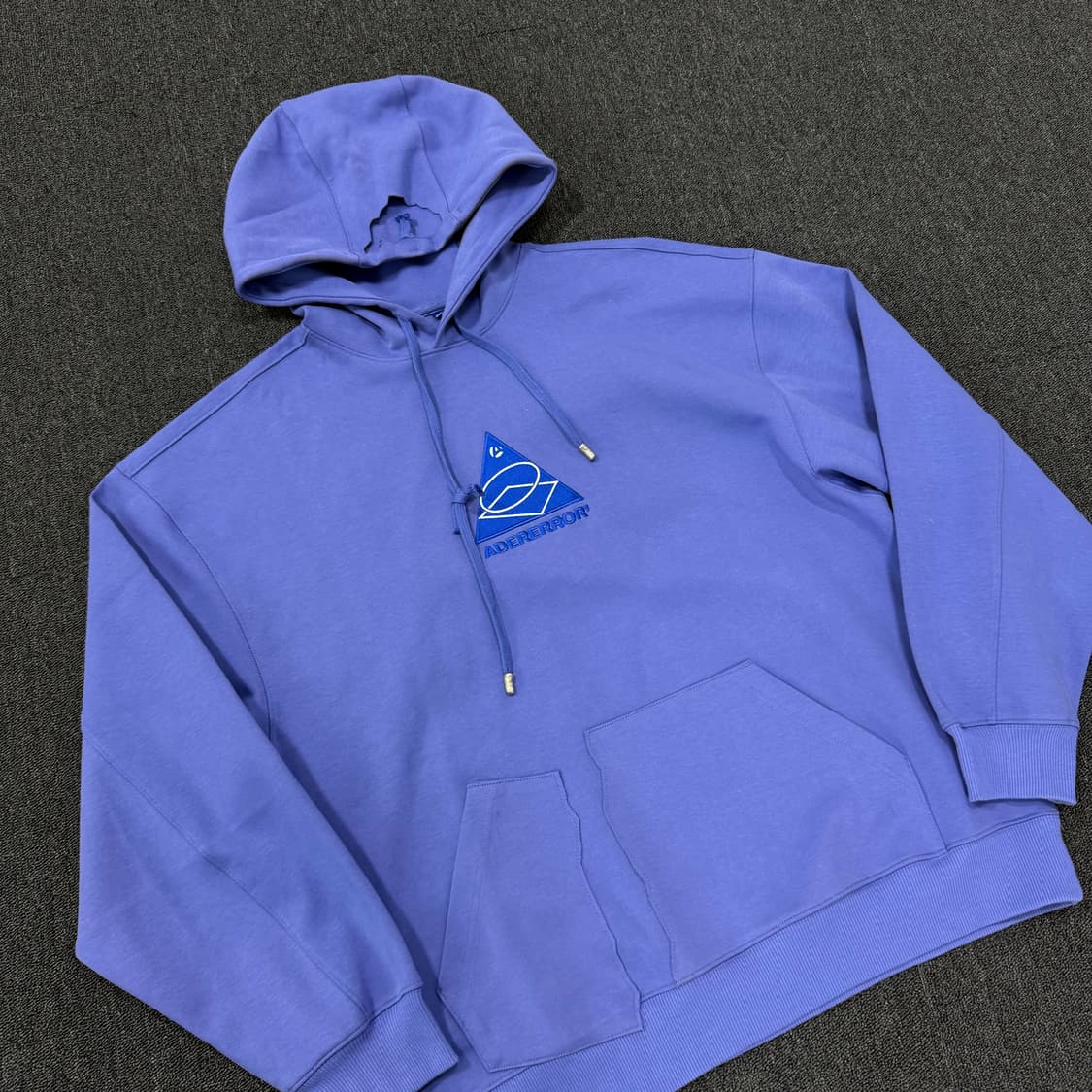 아더에러 디테일 퍼플 A2 후드티 상품이미지2