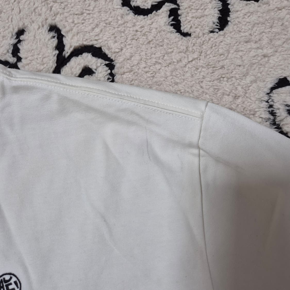 아더에러 트윈 하트 로고 티셔츠 상품이미지5