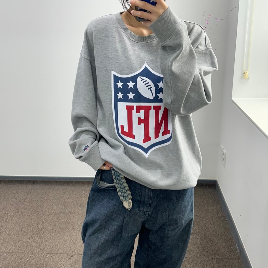 NFL 빅 로고 그레이 맨투맨 상품이미지1