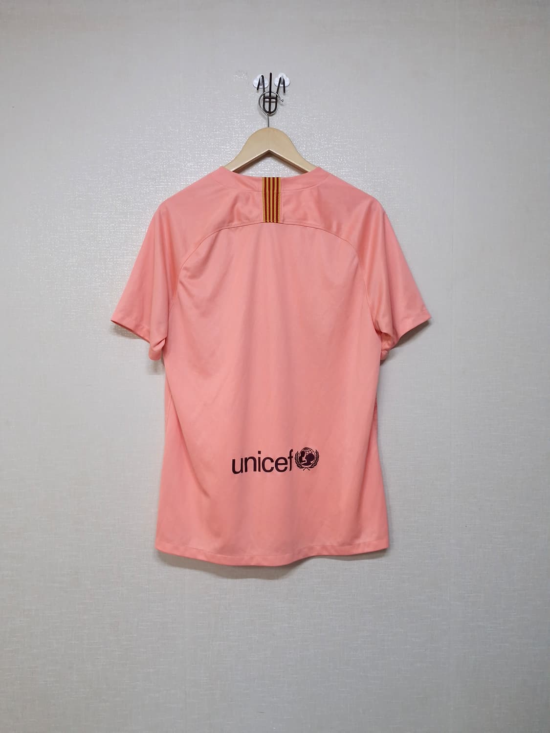 나이키. FC바르셀로나 써드 노마킹 유니폼_L 상품이미지2