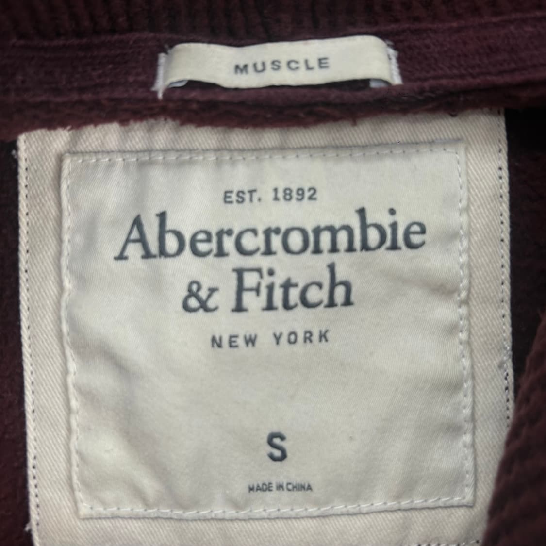Abercrombie 아베크롬비 다크 버건디 후드티 상품이미지5