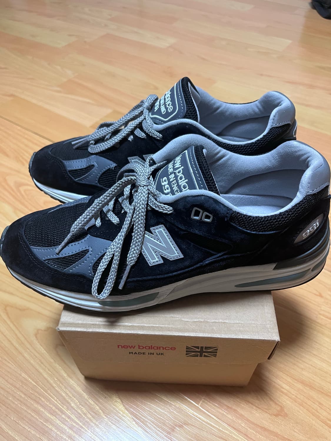 뉴발란스 991v2 블랙 265 상품이미지2