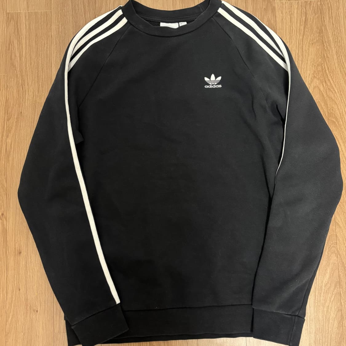 아디다스 아디 검흰 파이어버드 맨투맨 상품이미지1