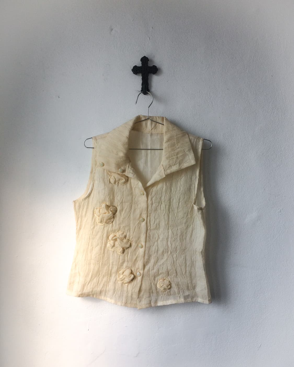 Patch point high neck vest 상품이미지2