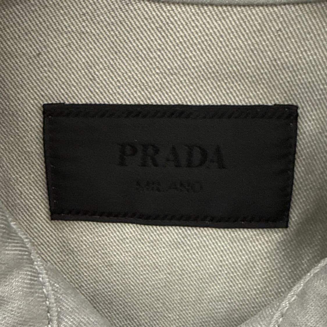 [리오브전포점] 신형 프라다 삼각로고 그레이 블루종 자켓 상품이미지4