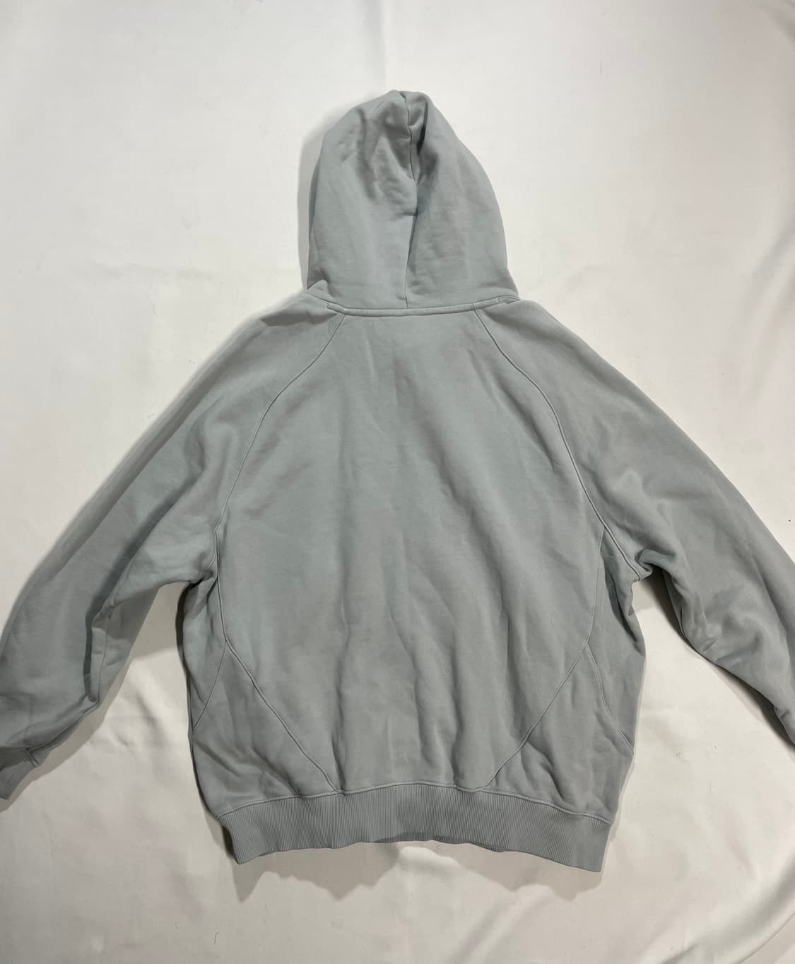 산산기어 23fw 레글런 후디 그레이 상품이미지5