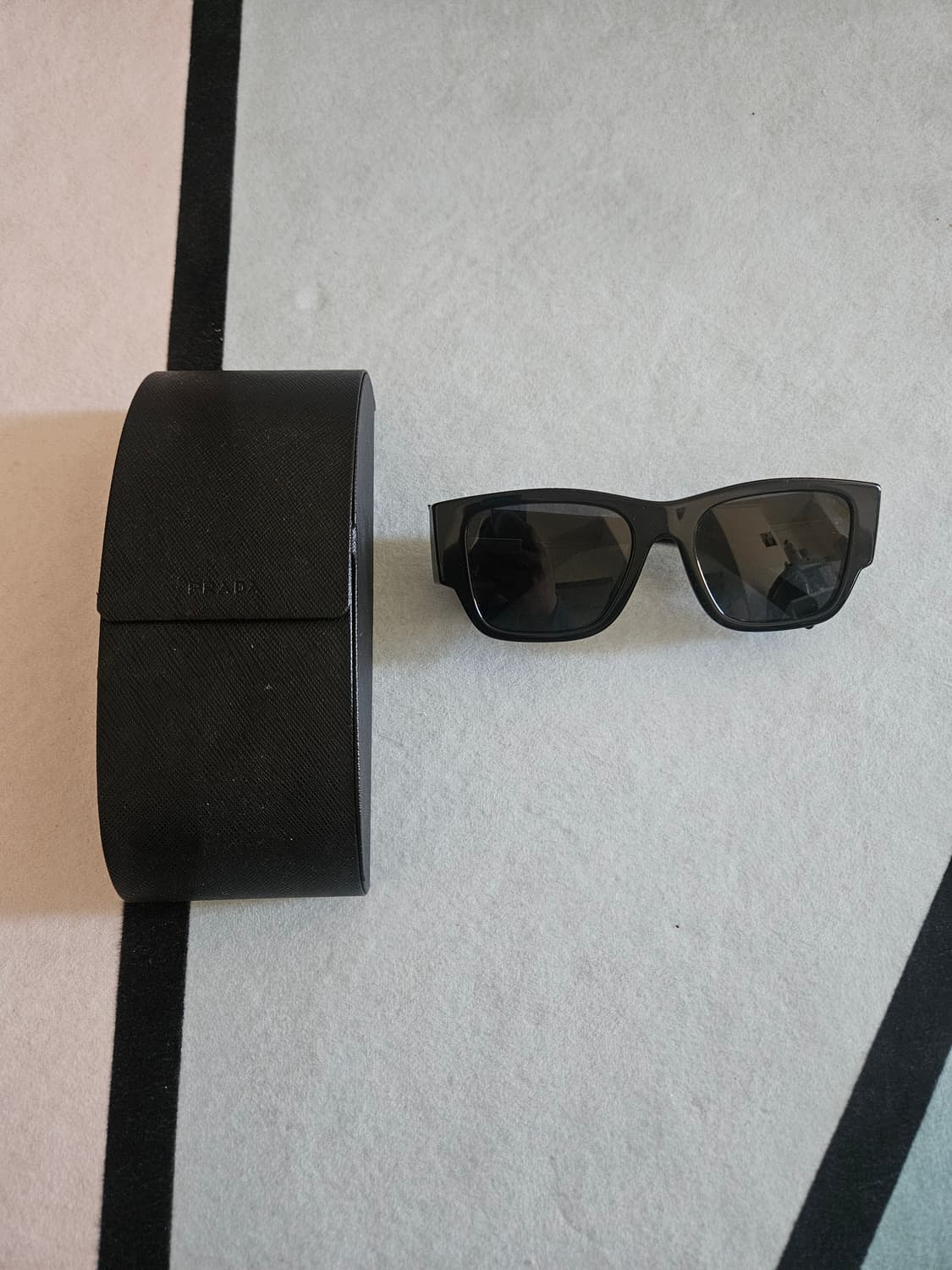 프라다 삼각로고 트라이앵글 선글라스 상품이미지9