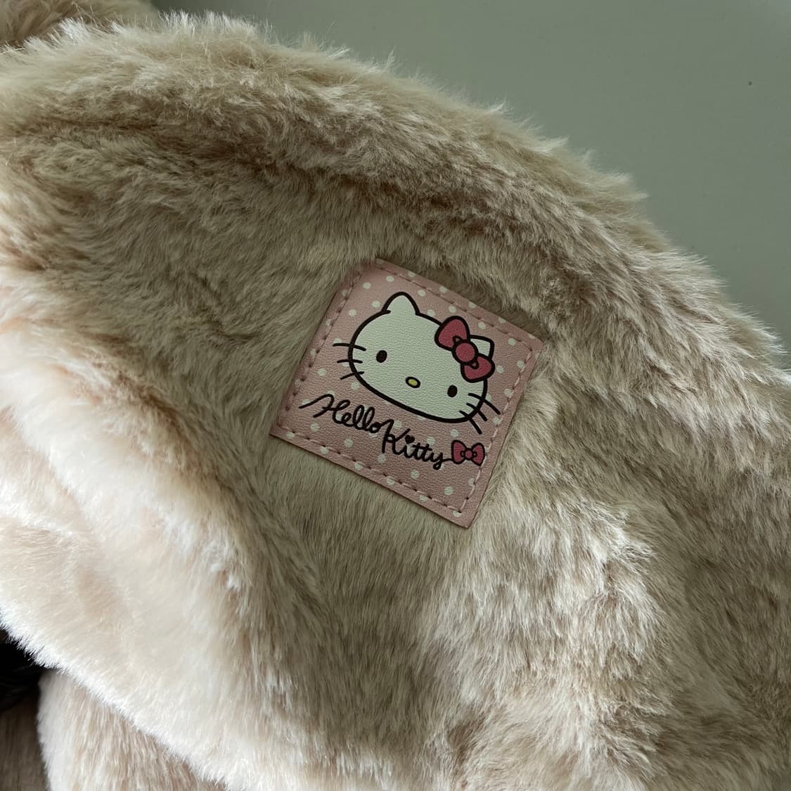 [Hello Kitty] 헬로키티 퍼 토트백 풀구성 (새상품) 상품이미지4