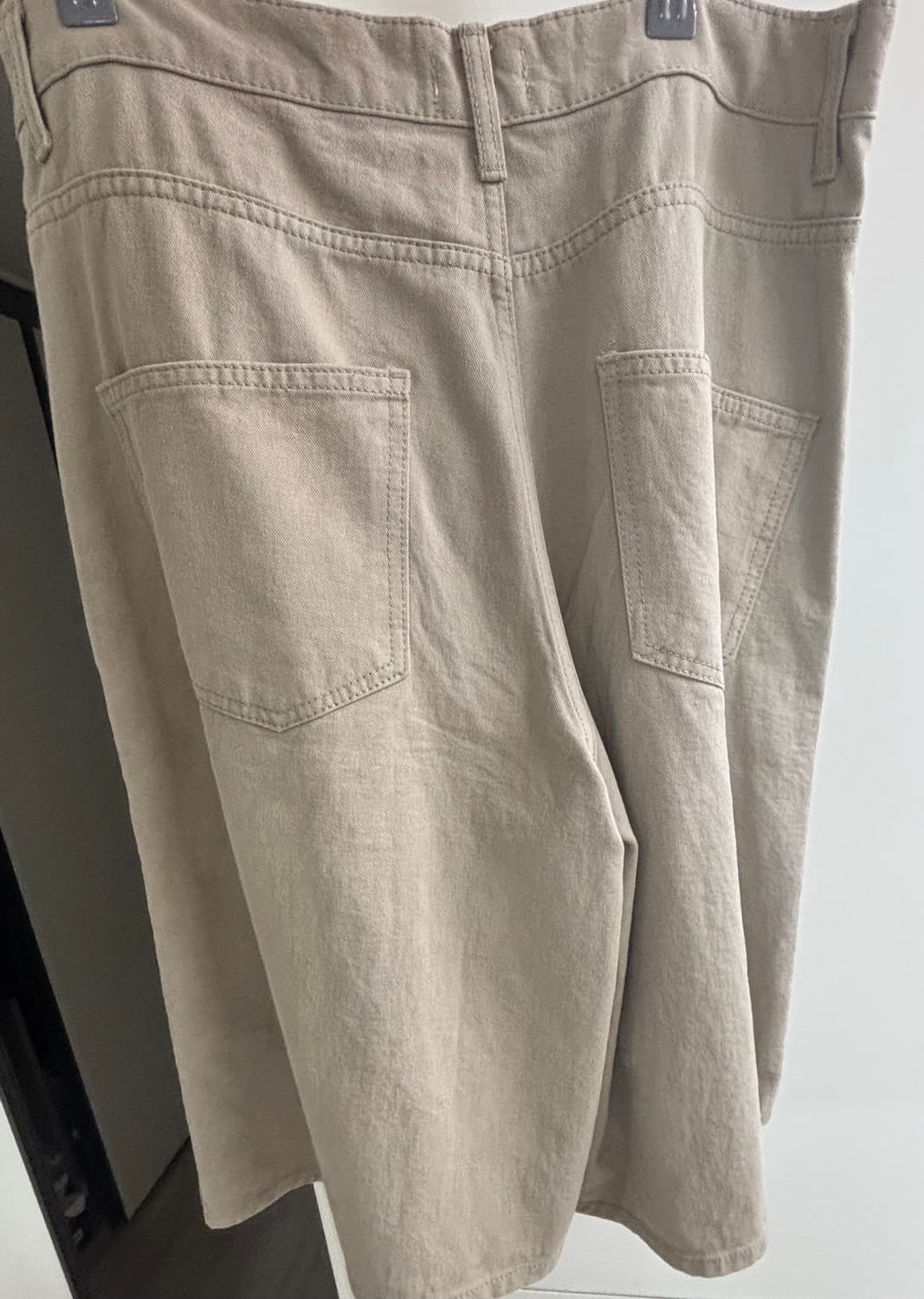 (2사이즈) aeae 스터드 쇼츠 상품이미지4