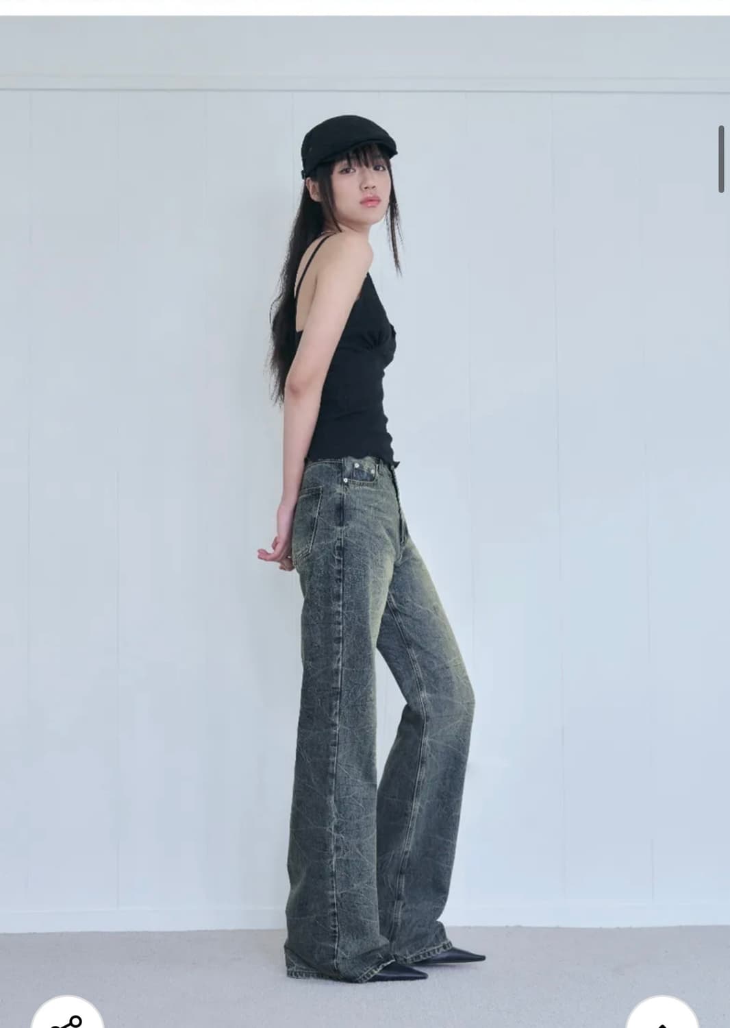 (새상품)(XS) 아워데이즈 크랙 워싱 부츠컷 빈티지 데님 판매 상품이미지4