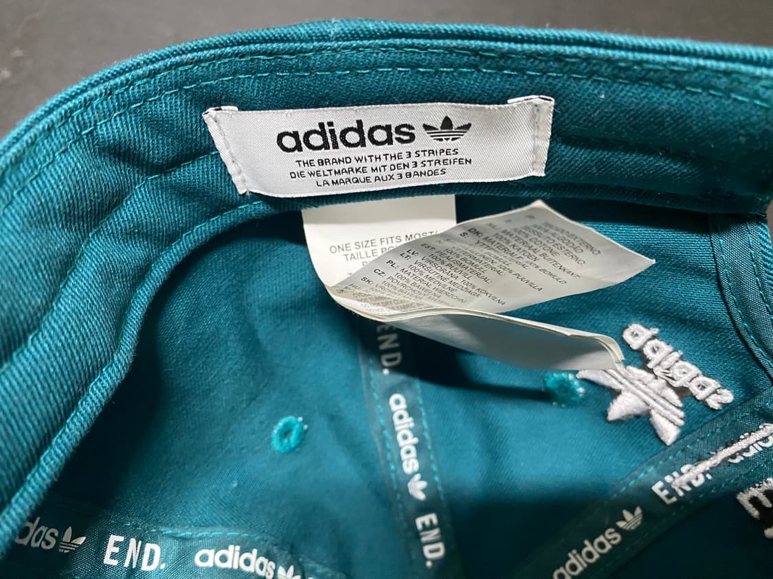 Adidas x end 콜라보레이션 볼캡 상품이미지7