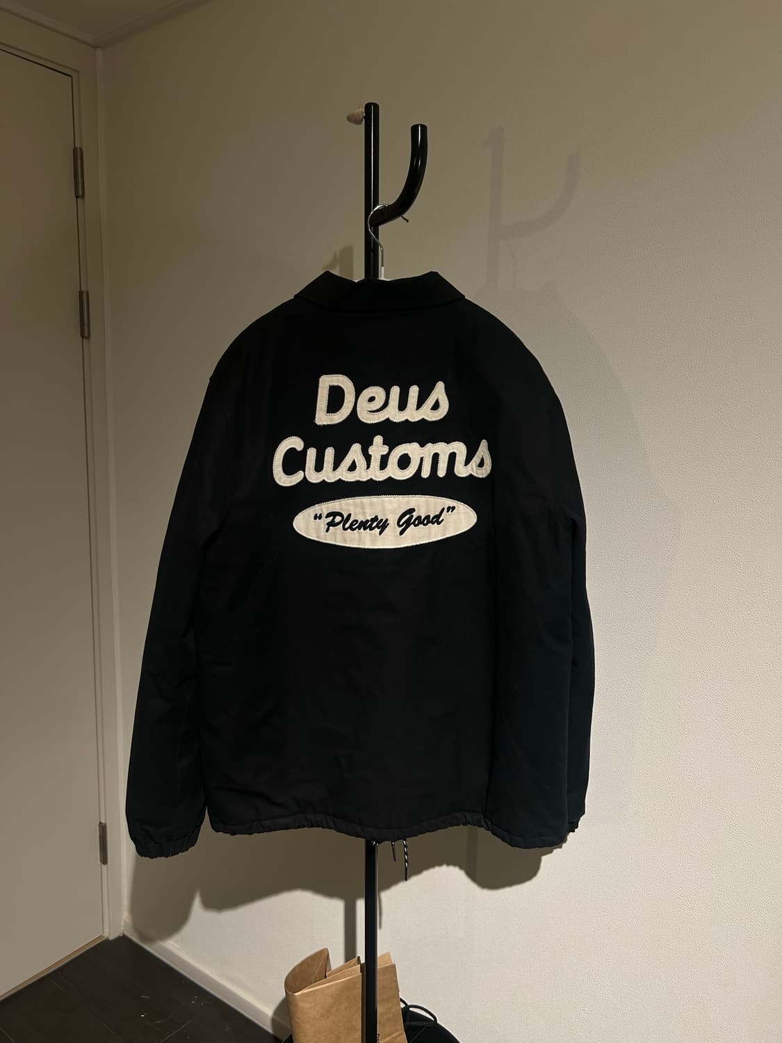 데우스 패디드 플렌티 자켓 상품이미지2