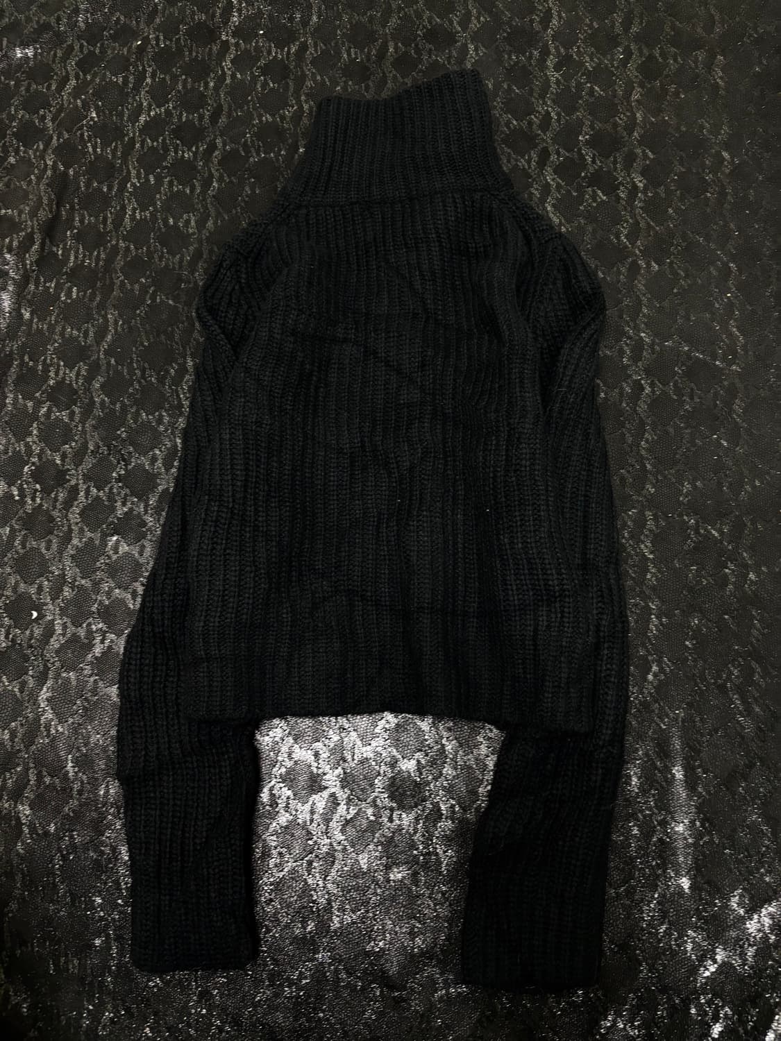 “Vintage” Minimal Mood Black Knit 상품이미지8