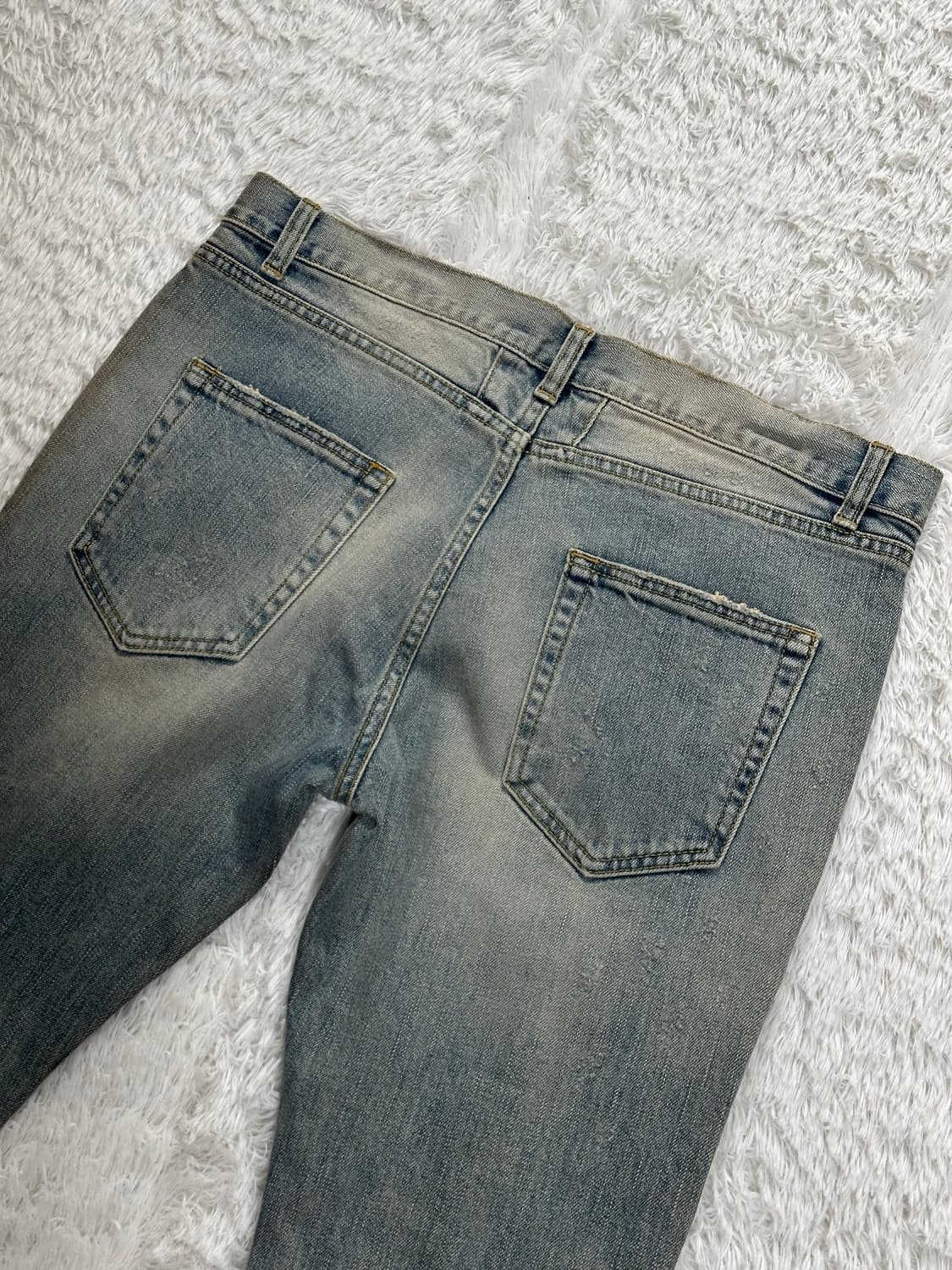 생로랑 D02 스키니핏 디스트로이드 진 31 상품이미지8