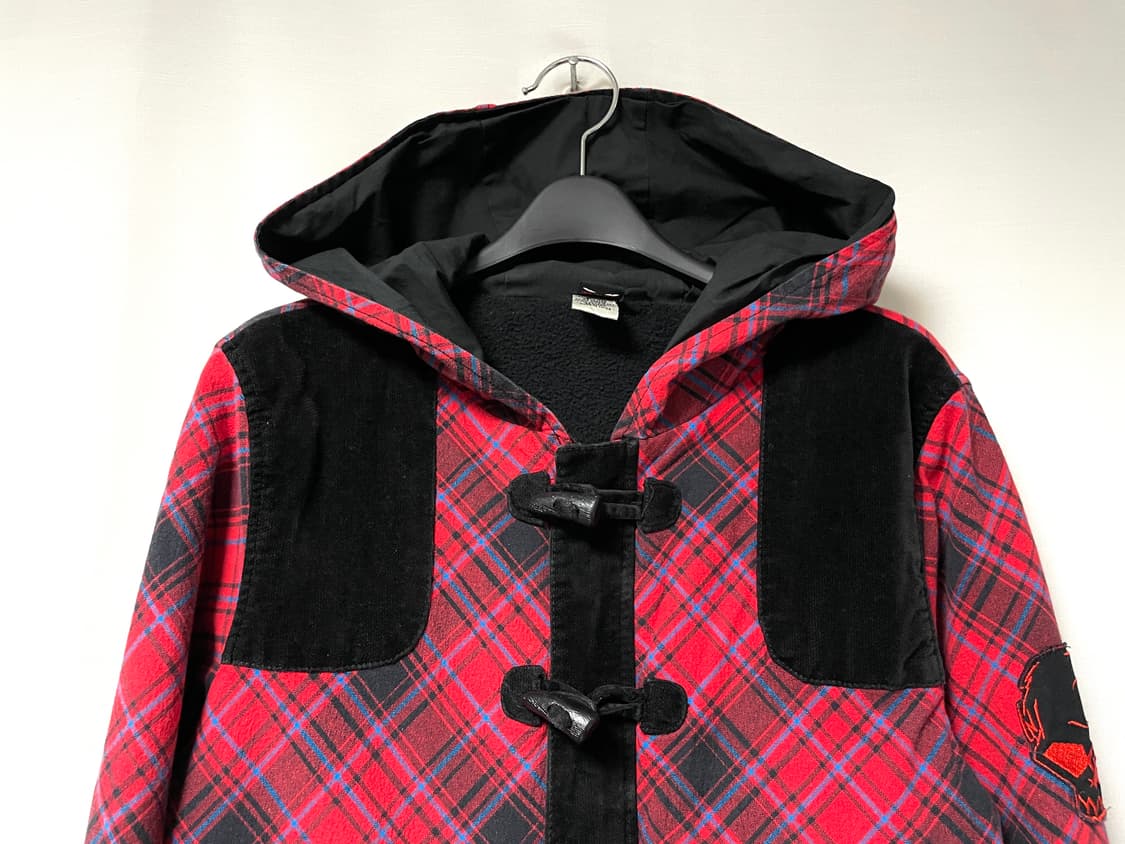 에밀리더스트레인지 여성 코듀로이 체크 펑크 스컬 더플 점퍼 M _ 레드 상품이미지2