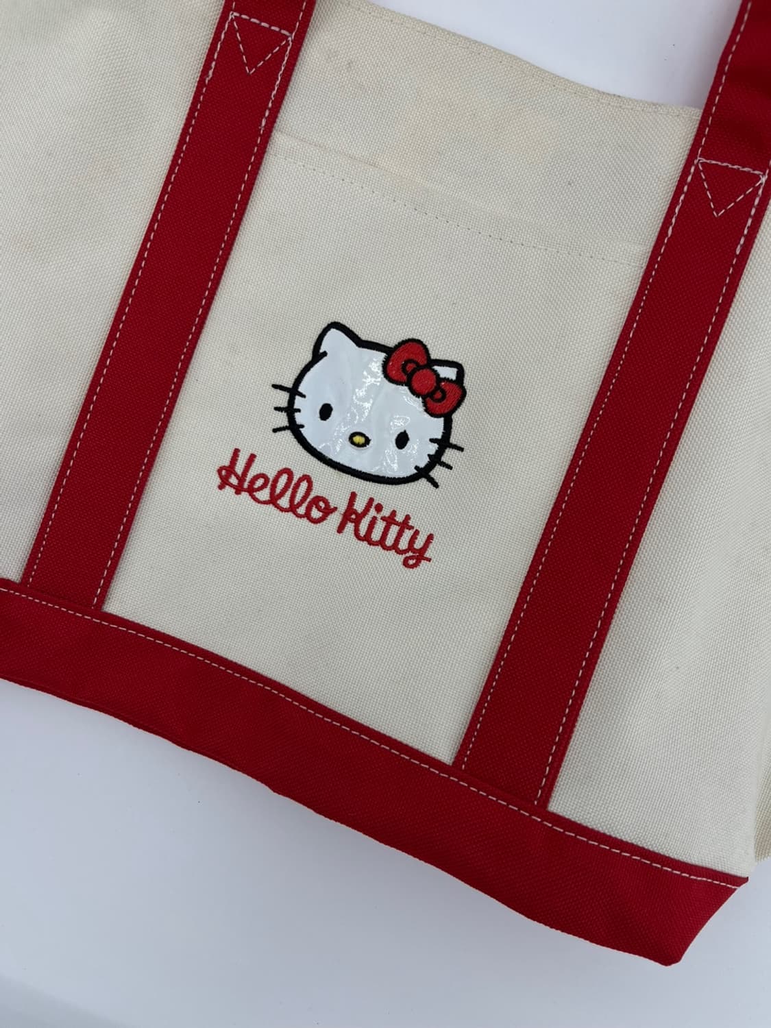 [Hello Kitty x KFC] 콜라보 토트백 상품이미지2