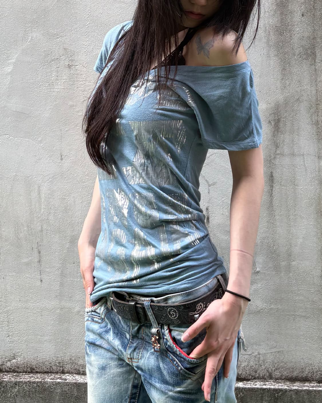 00‘s Silver Shadow Off-Shoulder T-shirts 상품이미지3