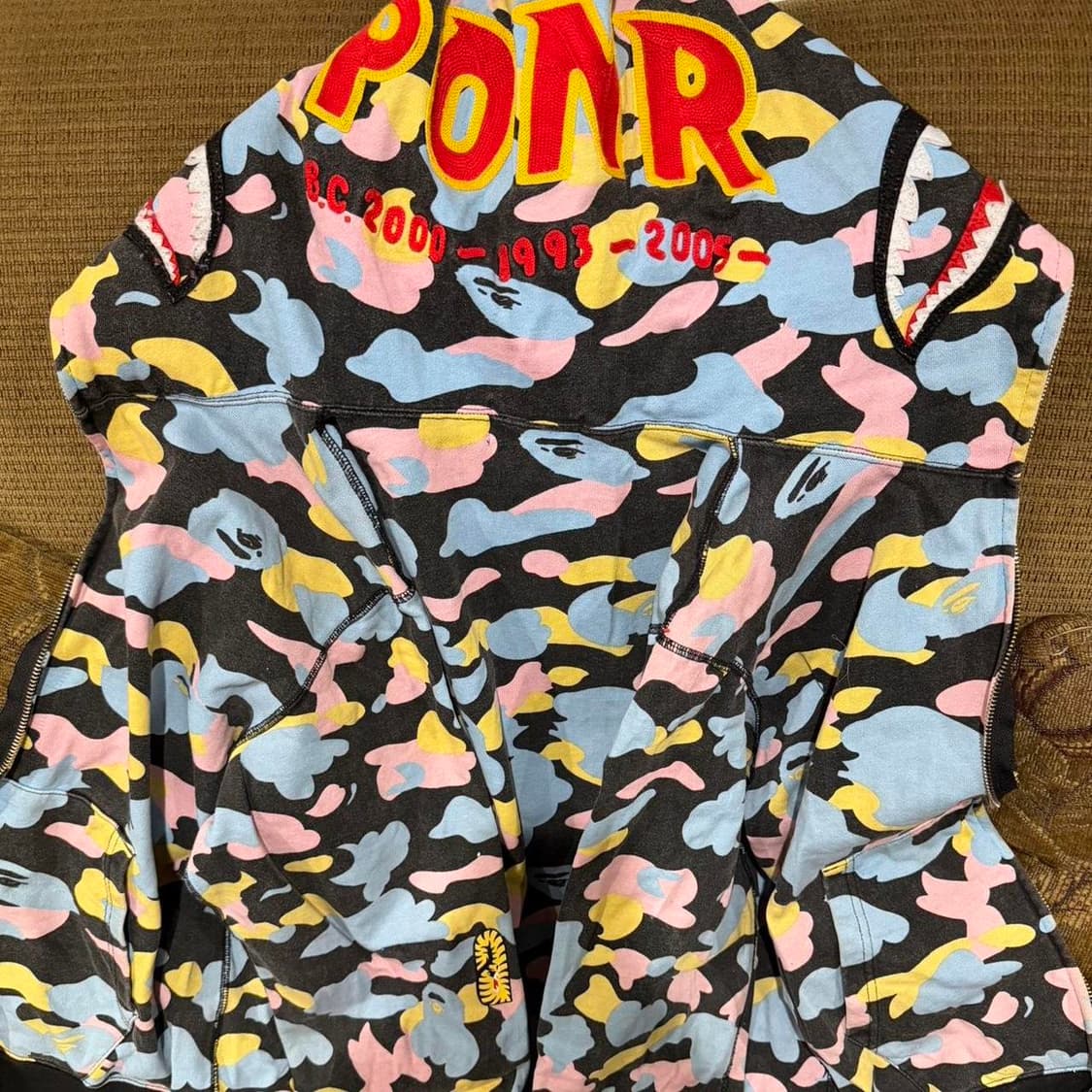 베이프 PONR 뉴 멀티 카모 세컨드 샤크 풀 후드집업 상품이미지3