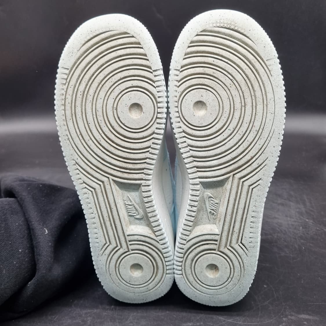 나이키 에어포스1 07 넥스트네이처 245 상품이미지3