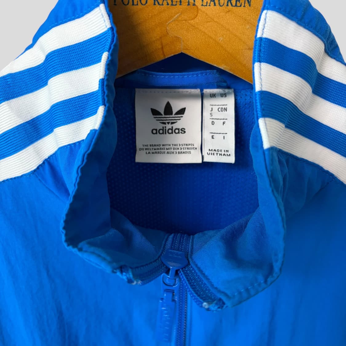 (여성S)아디다스 락업 트랙탑 상품이미지3