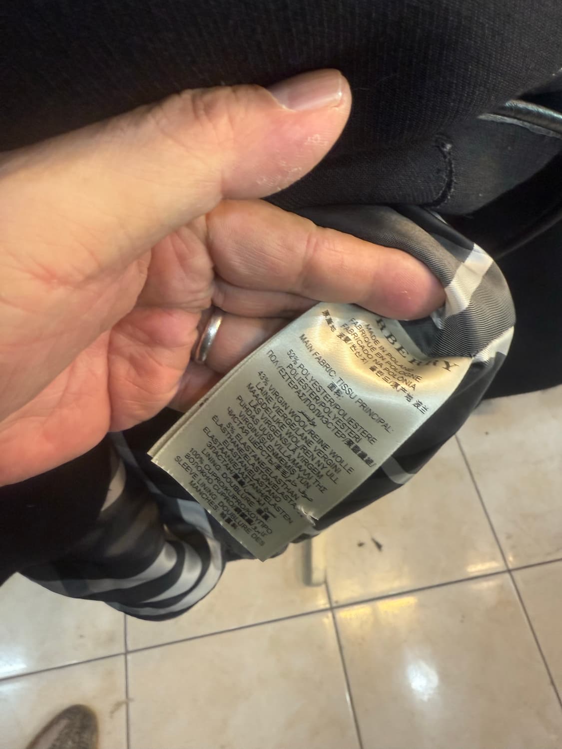 40/66 정품 버버리 코트 팝니다 상품이미지4