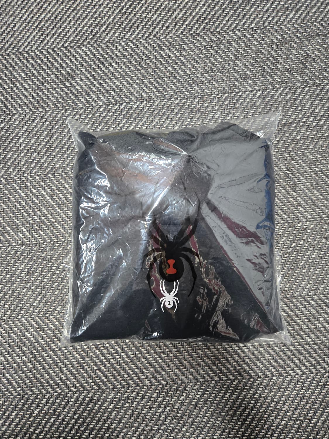 스파이더 공용 블랙 후드티 상품이미지3