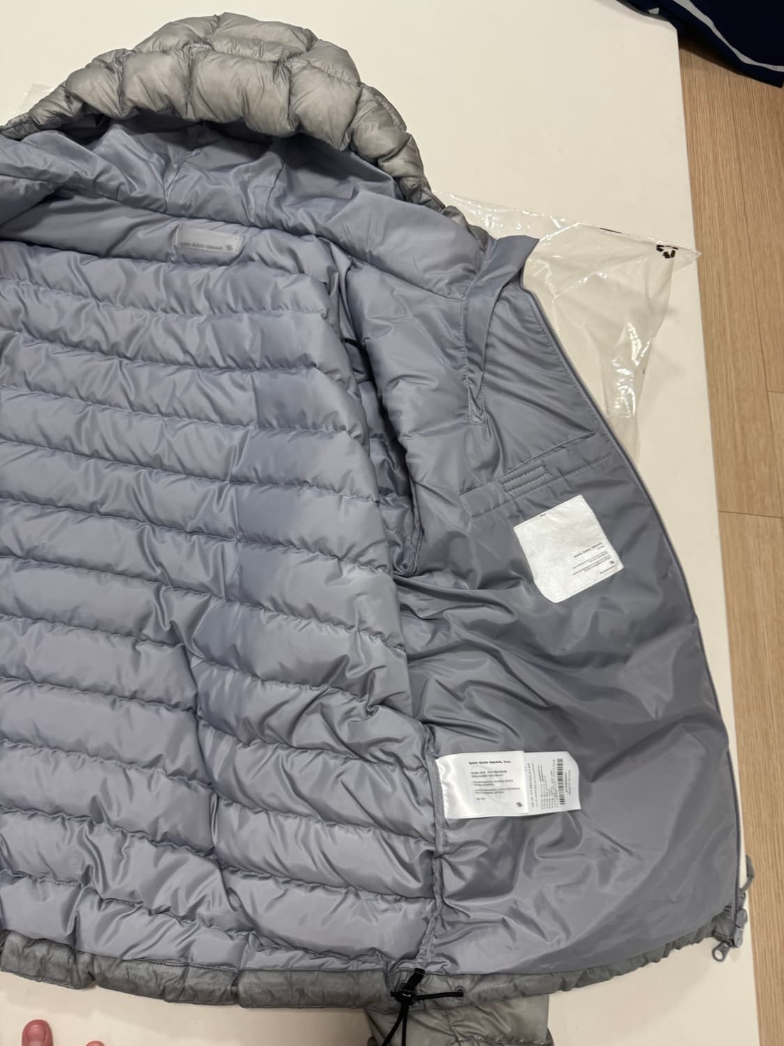 산산기어 서픽스 푸퍼 자켓 그레이 - 24FW 1사이즈 상품이미지9